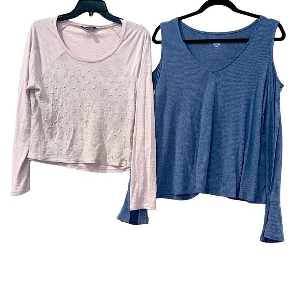 “Not So Surprise Bundle” Rags To Riches Pink Crop & peek a boo shoulder shirt - Picture 7 of 12